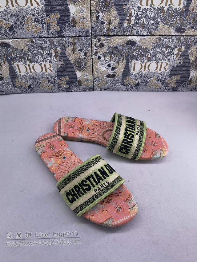 DIOR女鞋 迪奧飛織面料羊皮沙灘涼鞋 Dior刺繡外穿拖鞋  naq1320